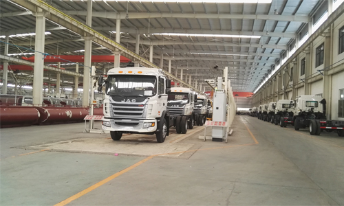 江淮格爾發(fā)<a href=http://www.webezzouar.com/ssc target=_blank class=infotextkey>灑水車</a>批量出口委內瑞拉